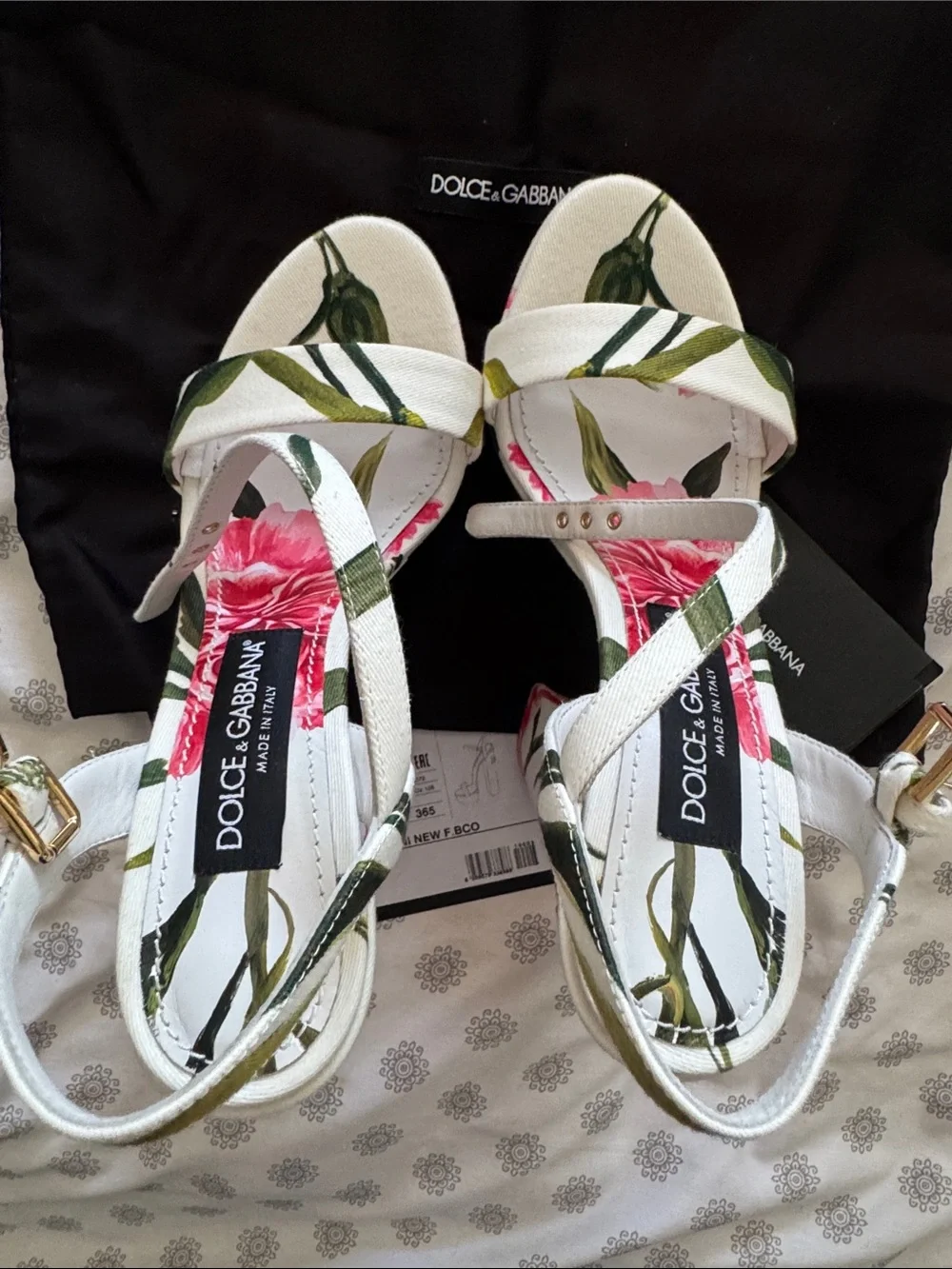 Authentic Dolce & Gabbana White Floral Print Slingback platform Heels 36.5